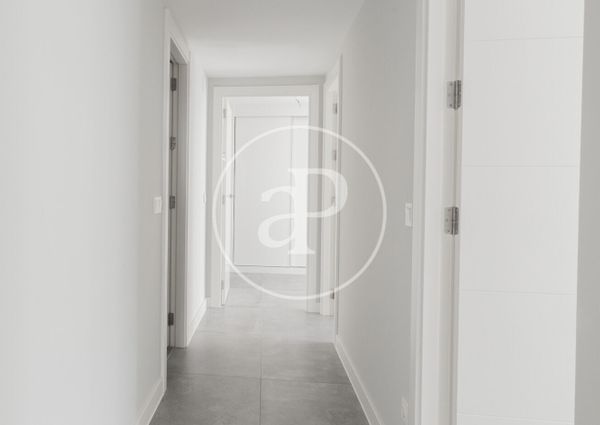 Flat for rent in Badalona