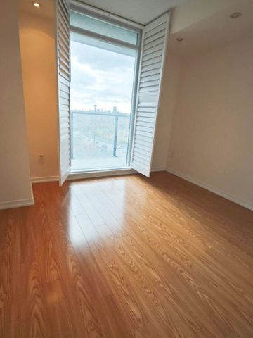 For Lease - 18 Valley Woods Road Unit# Ph 107, Toronto, Ontario - Photo 2
