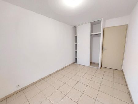 location Appartement T4 DE 83.85m² À MARANS - Photo 2