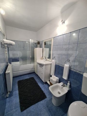 Casă cu 3 camere, 75 mp, zonă Central - Fotografie 4