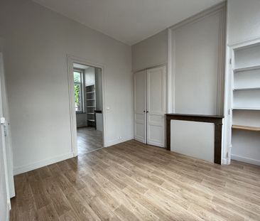 Location Appartement 2 pièces 35m² LILLE 59000 - Photo 1
