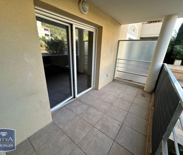 Location Appartement 2 pièces 44m² LE LUC 83340 - Photo 1