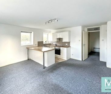 Manor Lea, Boundary Road - Photo 1