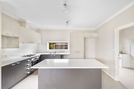 104 Narden Street, Crace ACT 2911 - House For Rent | Domain - Photo 4
