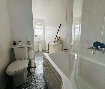 Berkeley Close, Weavers Green, CV11 - Photo 5