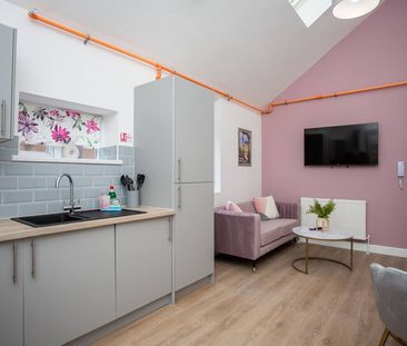 North Parade - Photo 2