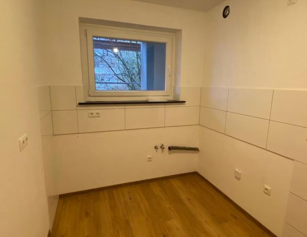 Gemütliche Etagenwohnung mit Balkon in Siegen - 60m² Wohnfläche - Foto 1