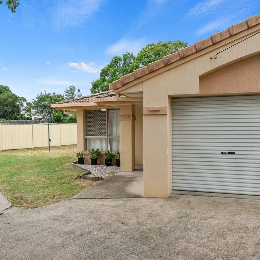 Duplex in Peaceful Cul-De-Sac - Photo 1