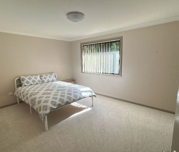 Private Estate Amaroo Area - Photo 4