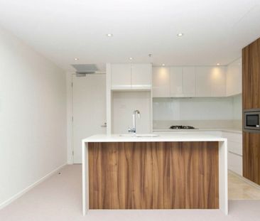 Manhattan on the Park - Photo 6