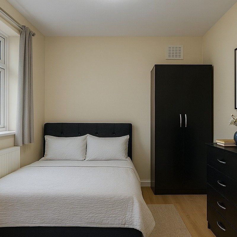 Macfarlane Road, LONDON - Photo 1