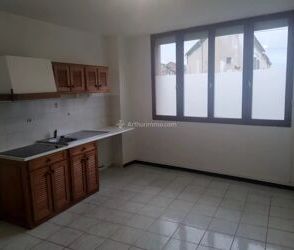 Location Duplex 2 pièces 42 m2 à Carmaux - Photo 4