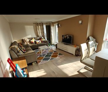 2 Bed Flat, Tavistock Road, CR0 - Photo 1