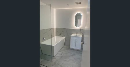 Brand New 3 Bedroom - Photo 5