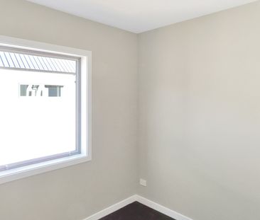 Waterloo Living - Photo 3