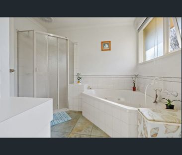 3 Kerr Lane, Box Hill North, Vic 3129 - Photo 4