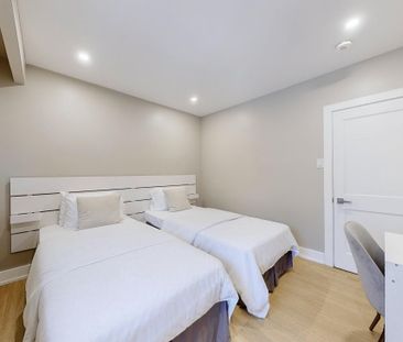 For Lease - 105 Betty Ann Drive, Toronto, Ontario - Photo 6