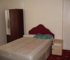 10 Bedrooms - Student House - Bradford - Photo 3