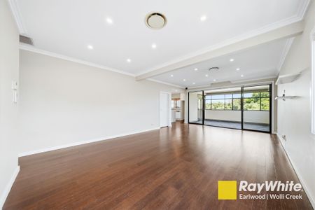 Charming 2 Bedroom! Inclusive of Gas, Electricity & Water! - Photo 3