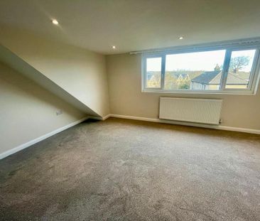 6 bedroom semi-detached house to rent - Photo 2