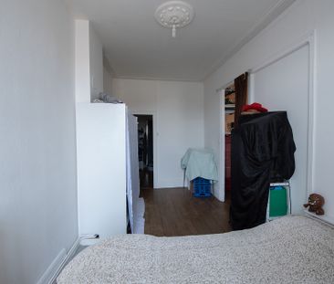 Location Appartement 2 pièces 45m² - Photo 3