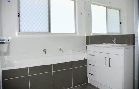 6 Stafford Street, Mango Hill - Photo 5