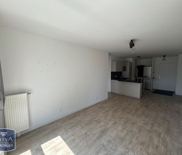 Location Appartement 3 pièces 60m² CORBEIL ESSONNES 91100 - Photo 2