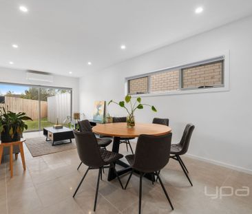 BRAND NEW 3 BEDROOM HOME - Photo 3