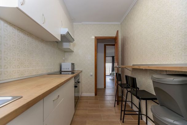 Lovely room with balcony in Benimaclet - Photo 1