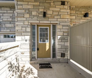 For Lease - 305 Garner Road Unit# 39, Hamilton, Ontario - Photo 5