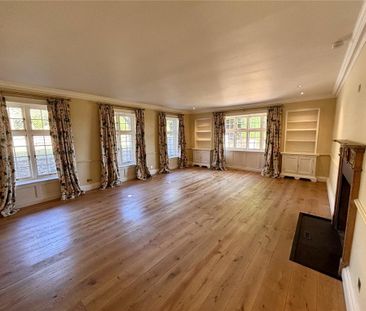 5 bedroom detached house to rent - Photo 2