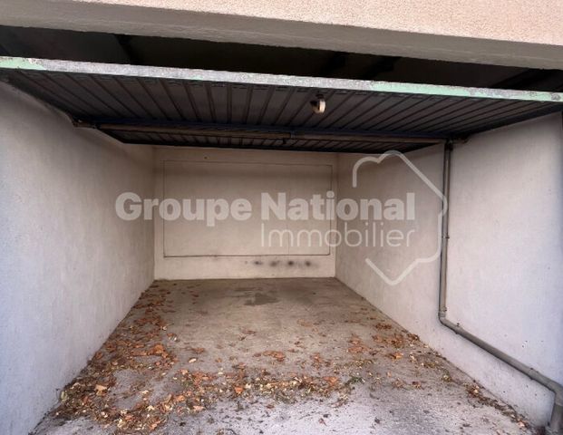 ROGNONAS - Garages / Boxs simples et double - Photo 1