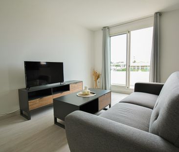 Location Appartement 3 pièces 58m² ST DENIS 97400 - Photo 5