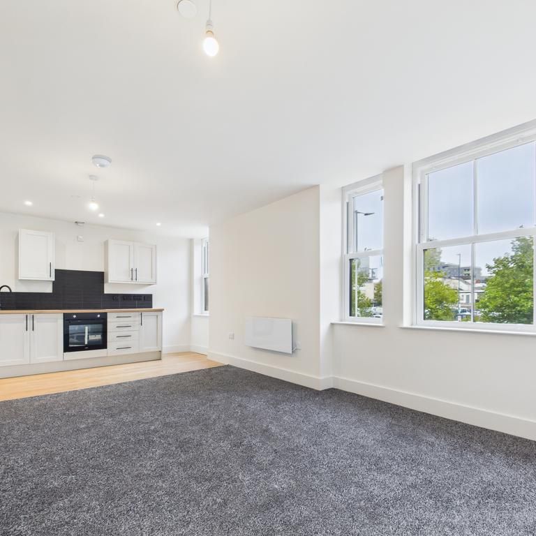 2 bedroom apartment to rent - Photo 1