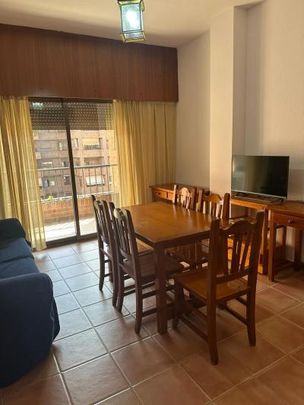 Flat - Granada (Constitucion) - Photo 1