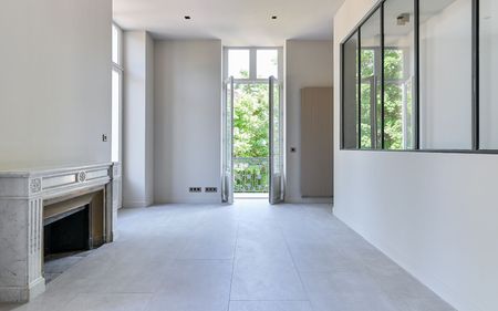 Tout savoir sur cet appartement dans le quartier Ouest, à Saint-Cyr-au-Mont-d'Or - Photo 2