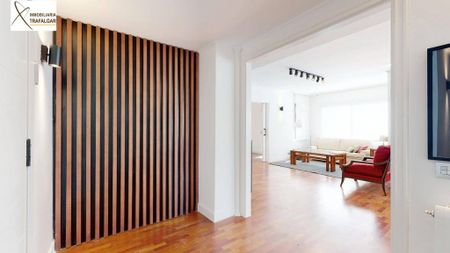 4 room luxury Apartment for rent in Valencia - Photo 4