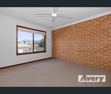 Convenience at your doorstep - Photo 3