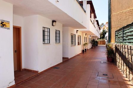 Benahavís, Andalusia - Photo 2