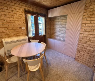 Cozy Furnished 2-Bedroom Unit in Beautiful Tyrolean - Photo 2