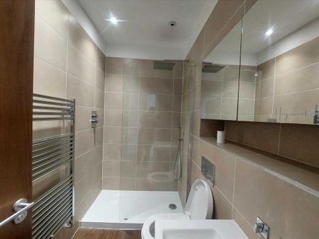 2 bedroom apartment to rent - Photo 4