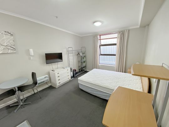 Aitken Street Studio Apartment - Photo 1