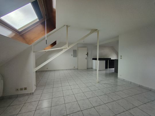 Location Appartement 6 pièces 93m² BAUME LES DAMES 25110 - Photo 1