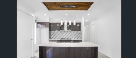 Modern 4-Bedroom Family Home in a Convenient Mickleham Location - Photo 3