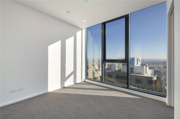 3501/560 Lonsdale Street - Photo 1