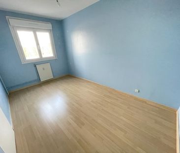 Location Appartement 3 pièces 79m² - Photo 3