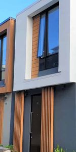 Paddington Living at its best! - Photo 4