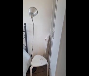 Room in a Shared Flat, Thornbury, NW4 - Photo 2