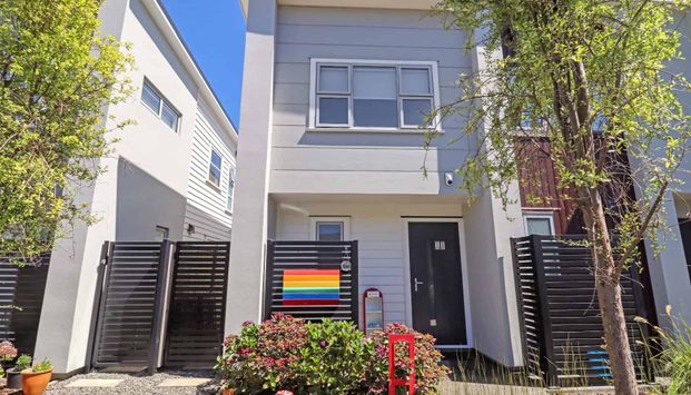 Townhouse Living - Photo 1