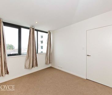 18/280 Lord Street, Perth WA 6000 - Photo 4